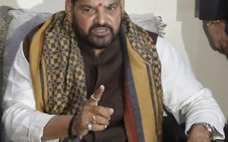 पूर्व सांसद बृजभूषण शरण सिंह यौन शोषण मामले में बरी, नाबालिग पीड़िता ने पलटे बयान