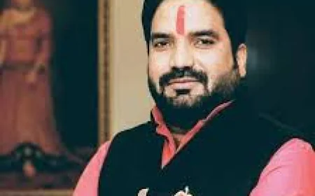 ईडी का धमाका: 78 लाख कैश, लग्जरी कारें जब्त, 100 करोड़ के घपले का पर्दाफाश