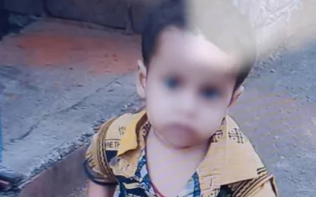 "कलयुगी मां"पति से विवाद के बाद गुस्से में मां ने अपने मासूम बेटे को छत से फेंककर ली जान.