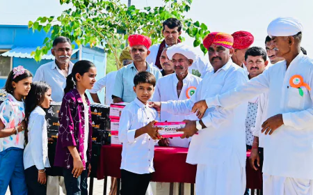 चोहटन तहसील में शिक्षा के लिए अनूठा योगदान, स्कूलों में बांटीं शिक्षण सामग्रियां