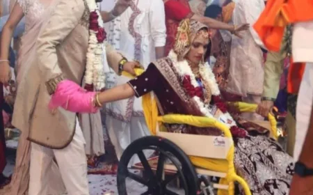 व्हीलचेयर पर दुल्हन, दूल्हे के साथ लिए फेरे…भावुक हुए लोग