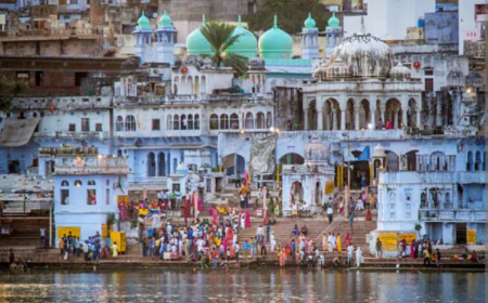 पुष्कर मेला 2025: राजस्थान की सांस्कृतिक धरोहर, ऊंटों का बाजार और आध्यात्मिक उत्सव – 30 अक्टूबर से 5 नवंबर तक