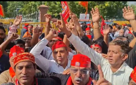 जोधपुर में भड़का सिन्धी समाज का गुस्सा इष्टदेव पर टिप्पणी से मचा बवाल, कलेक्ट्रेट तक गूंजा विरोध!