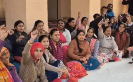 अजमेरः डीएवी सेंटेनरी पब्लिक कॉलेज (दयानंद कॉलेज) के कर्मचारियों ने अनिश्चितकालीन धरने का ऐलान किया, नियमितीकरण की मांग जोरों पर