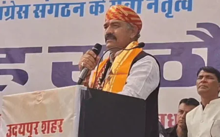 राहुल गांधी को प्रधानमंत्री बनाना ही अभी कांग्रेस की एकमात्र सामूहिक महत्वाकांक्षा : पवन खेड़ा