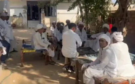 राजस्थान के जालोर में महिलाओं पर स्मार्टफोन बैन का विवाद: पंचायत ने शुरू में लगाई रोक, विरोध के बाद वापस लिया फैसला
