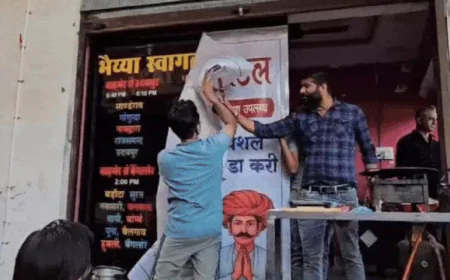 बाड़मेर में 'जय हिंद' होटल पर विवाद: नेताजी सुभाष चंद्र बोस की तस्वीर और नॉनवेज बिक्री के आरोप में हंगामा