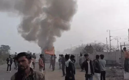 बूंदी में दर्दनाक हादसा: रूई से लदे ट्रक के पलटने से 3 श्रद्धालुओं की मौत, 9 घायल