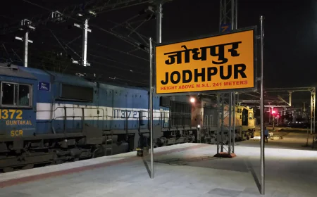जोधपुर रेलवे मंडल ने टिकट रहित यात्रियों पर चलाया विशेष अभियान, वसूला 1 करोड़ से अधिक जुर्माना.