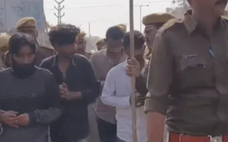 चित्तौड़गढ़ में हफ्ता वसूली करने वाले बदमाशों का पुलिस ने निकाला जुलूस, ठेले वाले से माफी मांगते दिखे आरोपी