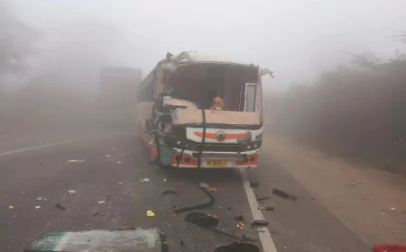 राजस्थान में घने कोहरे का कहर: एम्बुलेंस-ट्रक टक्कर में मरीज की मौत, सीकर में चार वाहनों की भिड़ंत से 10 घायल; 22-23 जनवरी को आंधी-बारिश और ओलों की चेतावनी