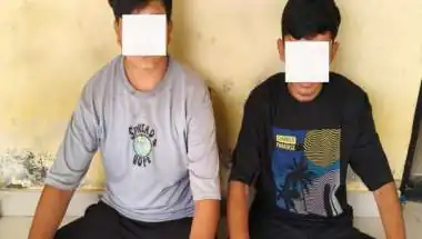 बारात रोककर फायरिंग करने वाले दो आरोपी गिरफ्तार: धोरों में रातभर सर्च के बाद दबोचा, अन्य की तलाश जारी