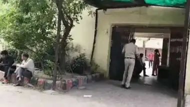 अलवर कैंट एरिया से युवक हिरासत में, पाकिस्तान के लिए जासूसी करने का आरोप... कई एजेंसियां कर रहीं पूछताछ