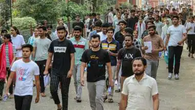 राजस्थान में RE-NEET को लेकर 'महा-चक्रव्यूह': 25 सेंटर्स पर 2.9 लाख छात्र देंगे परीक्षा... 50 मीटर तक नेटवर्क ठप करेंगे जैमर, रेलवे चलाएगा स्पेशल ट्रेनें
