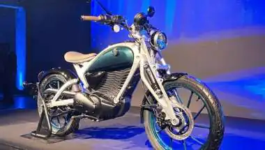Royal Enfield Flying Flea C6 Delivery Started: रॉयल एनफील्ड की पहली इलेक्ट्रिक बाइक ने साइलेंट अंदाज में मारी एंट्री