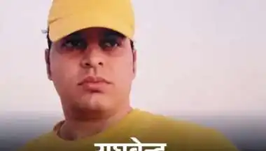 सुसाइड नोट लिख स्कूल में फंदे पर लटका बाबू: आग बुझाने पहुंची फायर ब्रिगेड, हॉल में मिला शव
