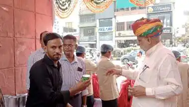 निर्जला एकादशी पर जयपुर में शुरू हुआ अमृत सेवा अभियान, मंत्री झाबर सिंह खर्रा ने किया शुभारंभ