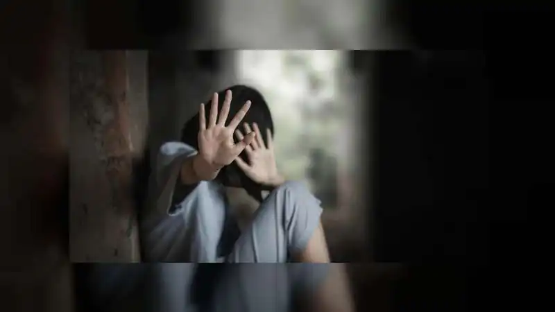 प्रेमी संग रह रही पत्नी का पति ने दिनदहाड़े किया अपहरण: साथियों के साथ भीलवाड़ा में वारदात, वैन में डालकर ले गया