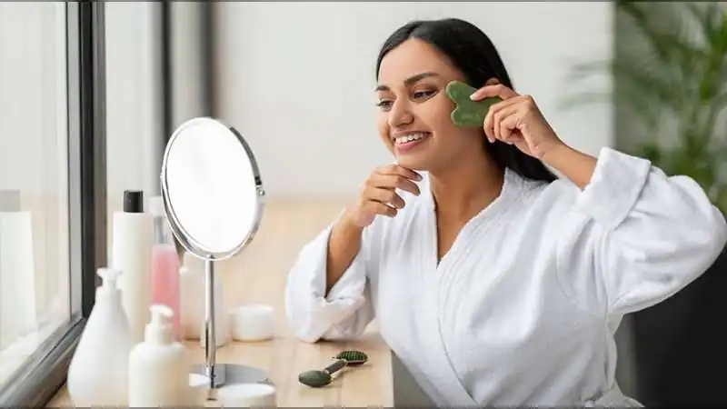 मेटाबॉलिक ब्यूटी का बढ़ता ट्रेंड: अब सिर्फ क्रीम नहीं, कोशिकाओं के पोषण पर है खूबसूरती का फोकस