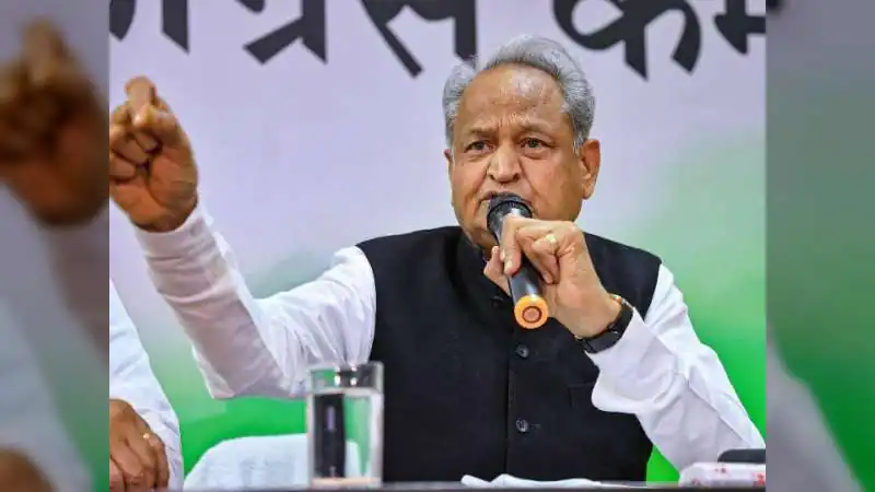अशोक गहलोत का सरकार पर बड़ा हमला: पांचना बांध विवाद और सीमावर्ती कार्रवाई को बताया चिंता का विषय