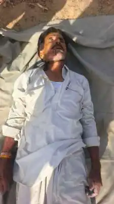 बाड़मेर: पेड़ से फंदा लगाकर बुजुर्ग ने किया सुसाइड, परिजनों ने देखा लटका शव... 7 दिन पहले ही गांव आए थे