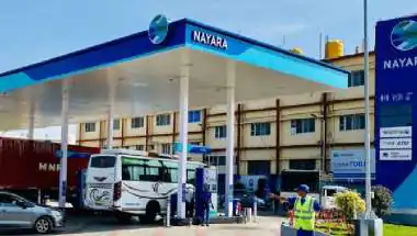 पेट्रोल-डीजल पर बड़ी राहत: Nayara Energy ने घटाए ईंधन के दाम, केंद्र सरकार ने हटाई सभी पाबंदियां