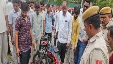 बाड़मेर में PHED संविदाकर्मी को बोलेरो से कुचलने की कोशिश, दीवार फांदकर बचाई जान; पुरानी रंजिश का आरोप