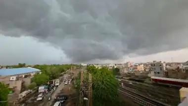 बारिश आई तो सामने आ गई बड़ी लापरवाही! अब सबसे बड़ा सवाल प्रशासन से