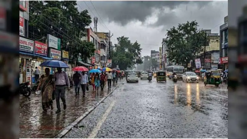 मुंबई में 172mm बारिश, 15 फीट ऊंची लहरों का अलर्ट... राजस्थान-दिल्ली में मानसून की एंट्री, कई राज्यों में भारी बारिश