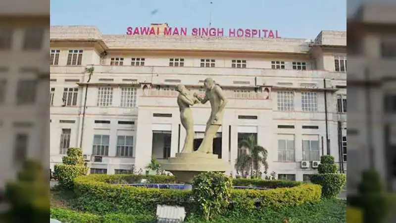 SMS अस्पताल के डॉक्टरों ने जोड़ा युवक का कटा प्राइवेट पार्ट, 40 दिन बाद पूरी तरह स्वस्थ हुआ मरीज