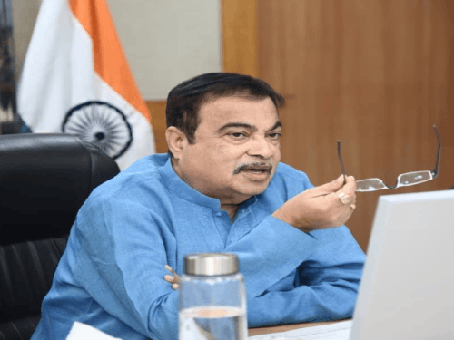 दिल्ली-मुंबई एक्सप्रेसवे के निरीक्षण पर पहुंचे नितिन गडकरी, दौसा हादसे वाली जगह का करेंगे जायजा