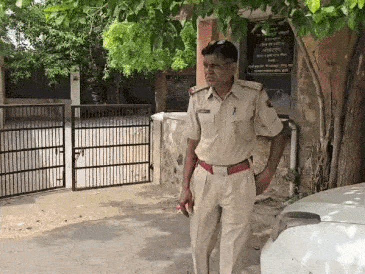 रुपयों के विवाद में बेटे ने पिता को लाठी-डंडों से पीटकर मार डाला, इलाज के दौरान मौत