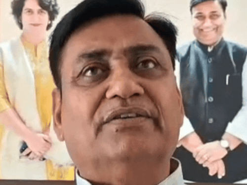 डोटासरा का भाजपा पर हमला, बोले- महरिया की राजनीति लोगों को प्रताड़ित कर गुलाम बनाने की