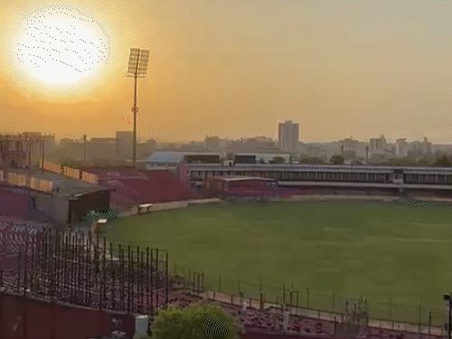 NGT की सख्ती: SMS समेत 3 क्रिकेट स्टेडियमों में खेल गतिविधियों पर अंतरिम रोक, 17 अगस्त को होगी सुनवाई