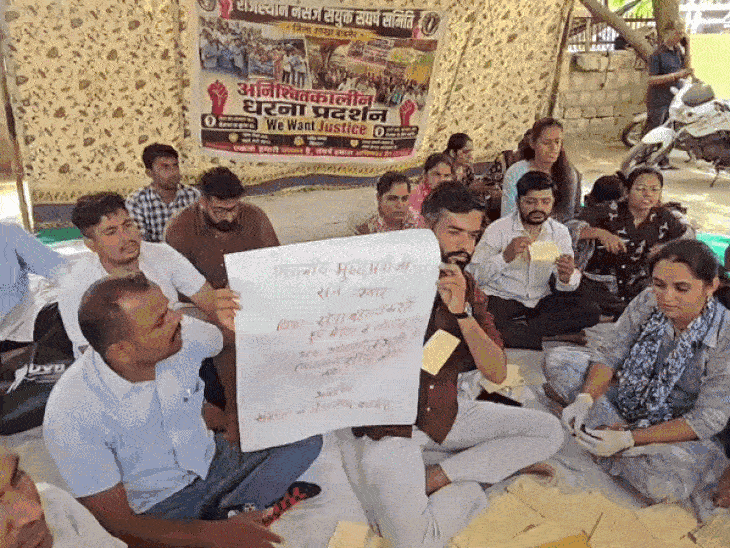 CM को खून से पत्र लिख नर्सिंगकर्मियों ने मांगी सेवा बहाली, राज्यपाल से इच्छामृत्यु की अनुमति की मांग