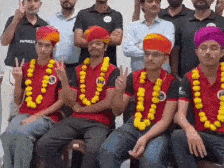 टीचर की बेटी ने NEET-UG 2026 में हासिल की 4141वीं रैंक, बोली- पेपर लीक से टूटा हौसला लेकिन नहीं मानी हार