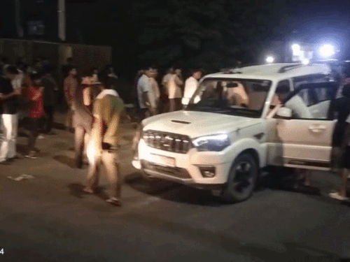 जयपुर में पुलिस लिखी स्कॉर्पियो हादसे के बाद बवाल, भीड़ ने किया पथराव; वाहन से बीयर की कैन-बोतलें मिलीं