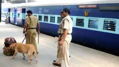 जयपुर-बीकानेर में CBI का बड़ा एक्शन, 48 करोड़ के बिल अटकाकर रिश्वत लेने वाले 5 रेलवे अफसर अरेस्ट