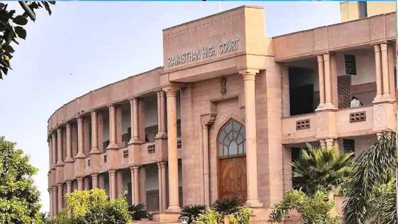 राजस्थान हाईकोर्ट का बड़ा फैसला: तथ्य छुपाने का आरोप लगाकर बिना जांच कर्मचारी को बर्खास्त करना अवैध, CAT का आदेश रद्द