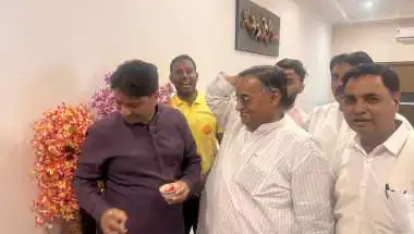 मेयर चुनाव में गुटबाजी ने बढ़ाई धड़कनें, पार्षदों को भेजा गया अज्ञातवास!