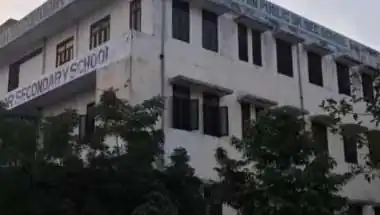 कड़े पहरे के बीच SI परीक्षा केंद्र से कैसे लीक हुआ OMR का वीडियो? जांच में खुली ऐसी पोल कि उड़ जाएंगे होश!