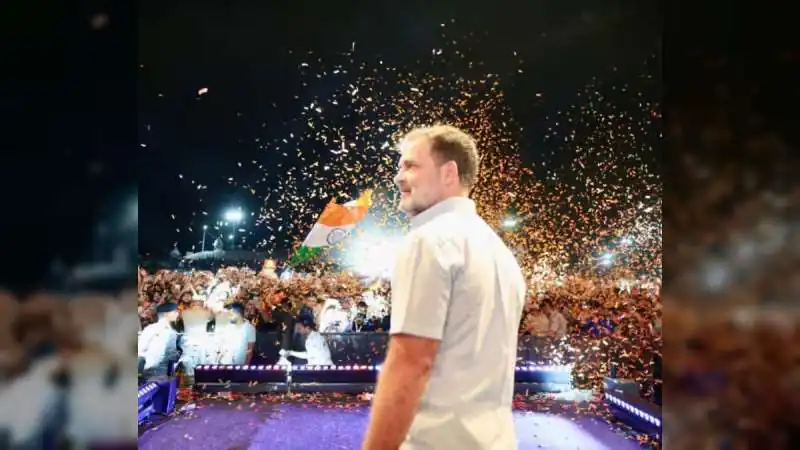 नया 'कास्ट कार्ड' फेल, तो क्या युवाओं पर बेअसर हो रहा है राहुल गांधी का जादू?