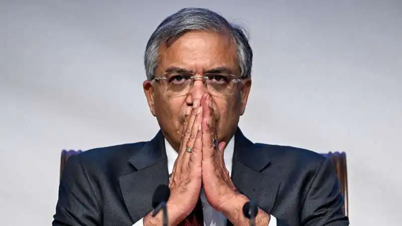 13 करोड़ वोट काटने का आरोप, CEC ज्ञानेश कुमार को 48 घंटे में इस्तीफे का अल्टीमेटम