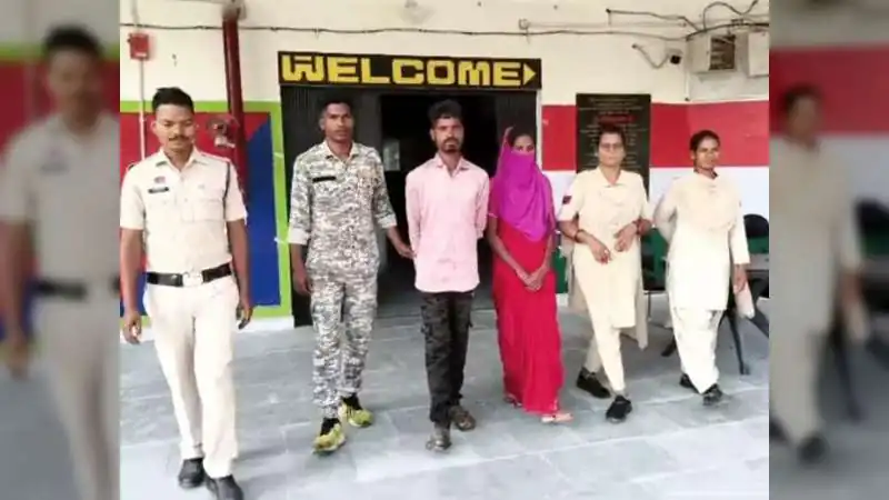 पहले प्रेमिका ने प्यार से बुलाया, फिर पति के साथ मिलकर प्रेमी को कुल्हाड़ी से काट डाला