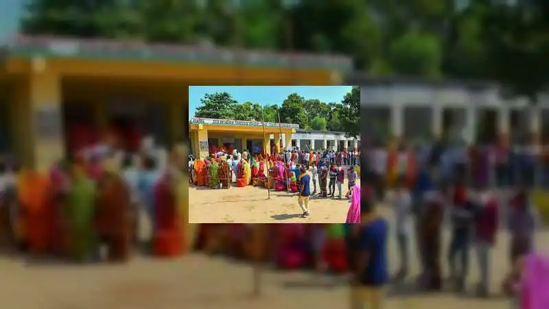 नामांकन खिड़की खुली, पर टिकटों पर भारी सस्पेंस! जानिए क्यों आखिरी वक्त तक 'पत्ते' नहीं खोल रही पार्टियां?