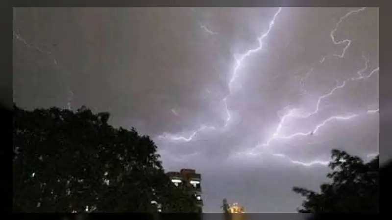 इन 3 जिलों में आंधी-बारिश का यलो अलर्ट, जानें आपके शहर में कब बरसेंगे बादल?